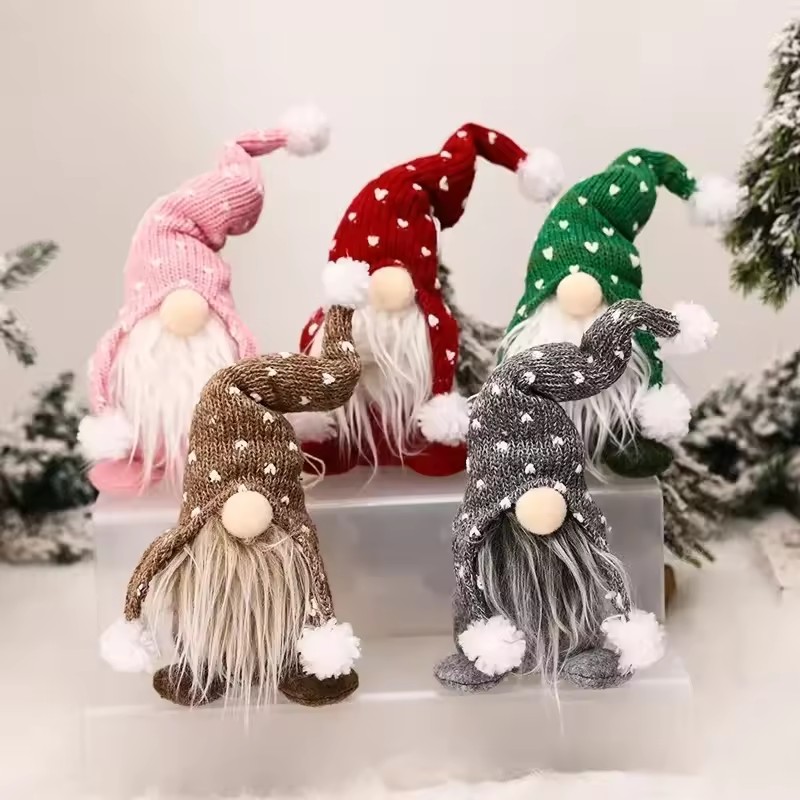 Christmas Gnome Plush Santa Do - Home Bargains 评论和价格